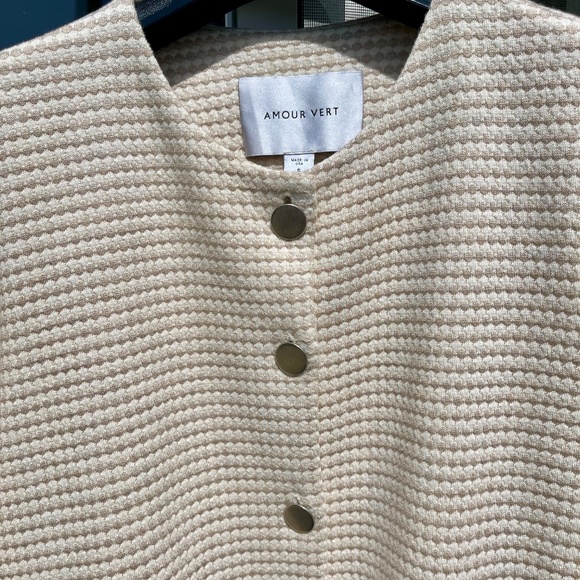 Amour Vert Erin Scallop Knit Jacket - natural oatmeal, size S - Picture 2 of 9